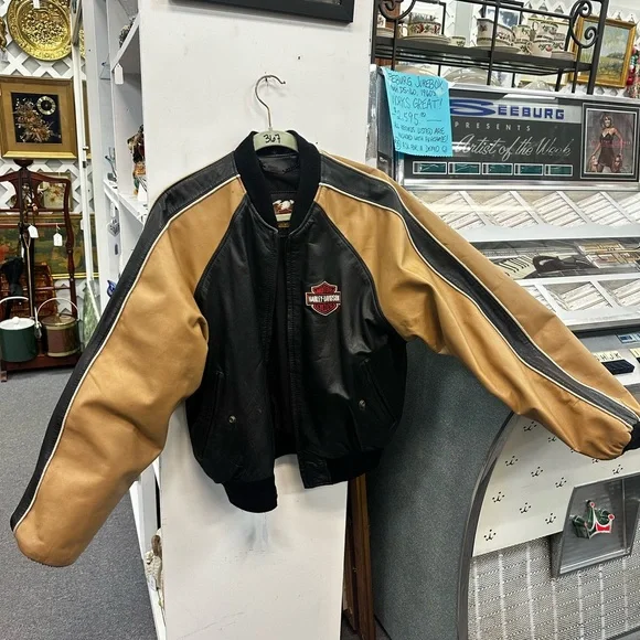 ジャケット・アウター 90sHarley-Davidson short leather blouson Vintage 1990s Harley Davidson Leather Biker Jacket / Fall